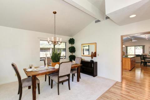 2812 Corona Dr, Davis, CA 95616 photo 9