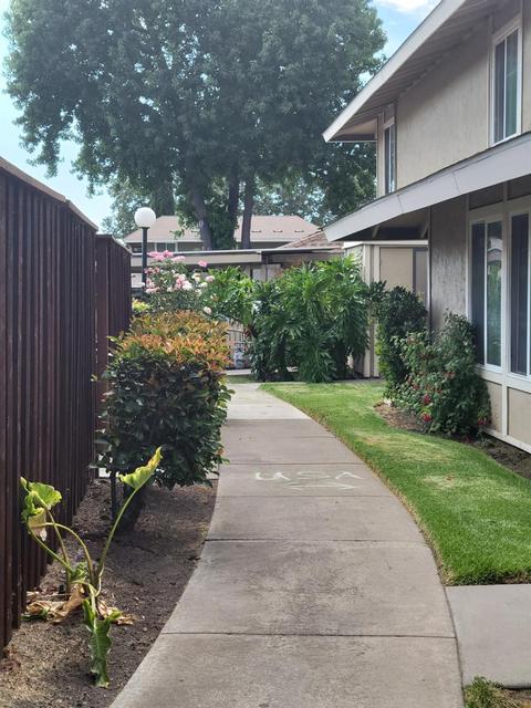 2095 Olivera Rd #B, Concord, CA 94520 photo 2