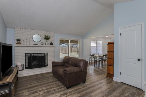 2400 Denny Ct, Ceres, CA 95307 photo 16