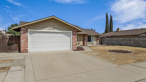 2400 Denny Ct, Ceres, CA 95307 photo 2