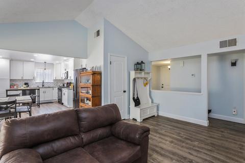 2400 Denny Ct, Ceres, CA 95307 photo 17