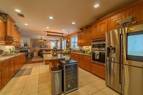 2909 Espana Ln, Modesto, CA 95355 photo 18