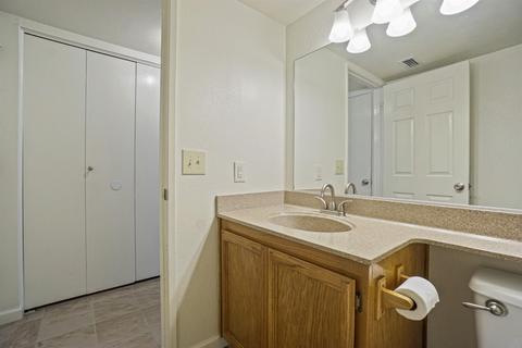 1907 Winding Oak St, Lodi, CA 95242 photo 6