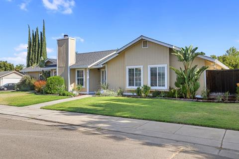 425 Steven Pl, Lathrop, CA 95330 photo 3