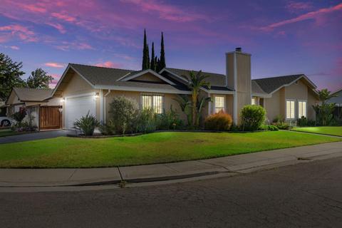 425 Steven Pl, Lathrop, CA 95330 photo 4