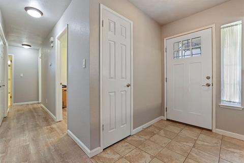 425 Steven Pl, Lathrop, CA 95330 photo 17