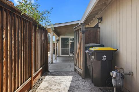 425 Steven Pl, Lathrop, CA 95330 photo 34