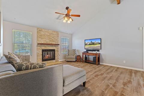 425 Steven Pl, Lathrop, CA 95330 photo 9