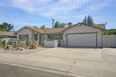 322 Wood Dr, Lodi, CA 95242 photo 2