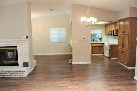 2405 Temescal Dr, Modesto, CA 95355 photo 2