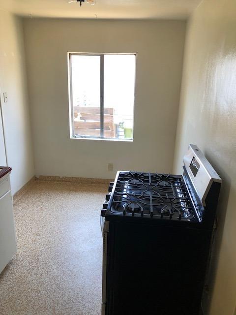 604 W Vine St, Lodi, CA 95240 photo 6