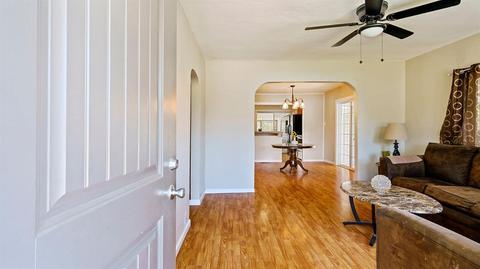 8 N Sinclair, Stockton, CA 95215 photo 10
