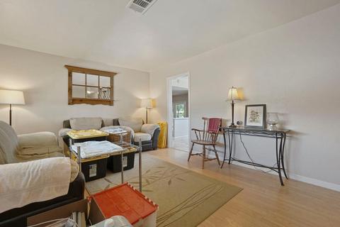 21586 Eastern Heights Rd, Linden, CA 95236 photo 2