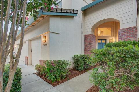 1224 Villaverde Ln, Davis, CA 95618 photo 4