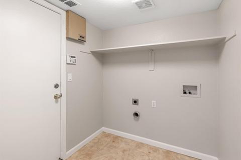 10901 Wethersfield Dr, Mather, CA 95655 photo 16