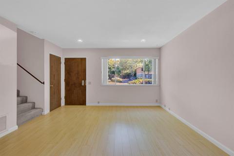 1556 Drake Dr, Davis, CA 95616 photo 7