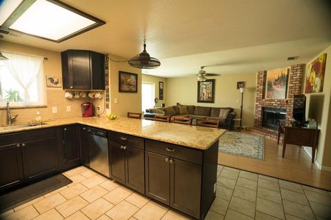 1070 Berea Dr, Turlock, CA 95382 photo 9
