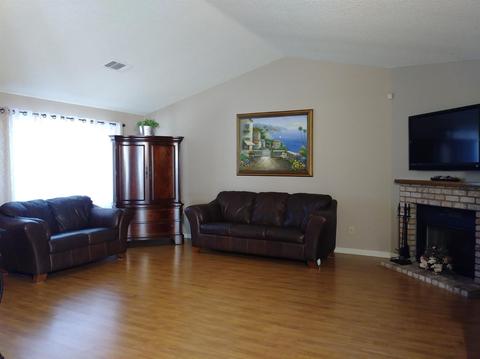 2029 Cadzand Ct, Modesto, CA 95356 photo 2