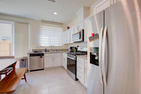 168 Sullivan Dr, Merced, CA 95348 photo 4