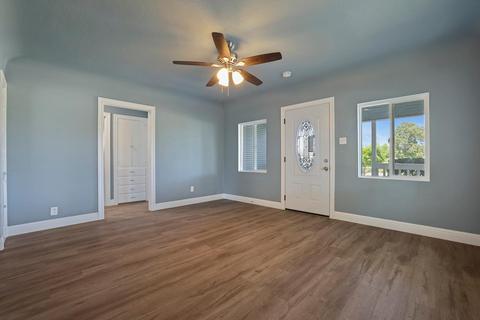 415 E St, Modesto, CA 95351 photo 8