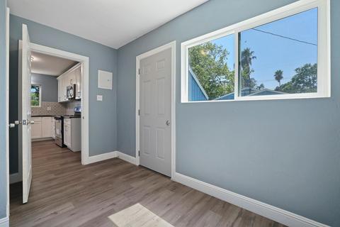 415 E St, Modesto, CA 95351 photo 22