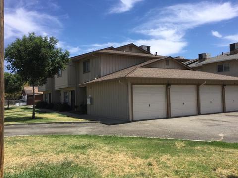 2500 Lawrence St, Ceres, CA 95307 photo 2