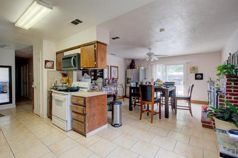 3301 Bismark Dr, Merced, CA 95348 photo 6