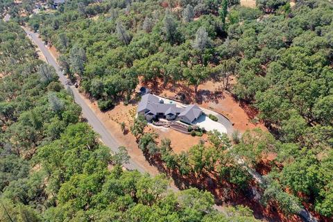 15932 Wolf Meadows Dr, Grass Valley, CA 95949 photo 4