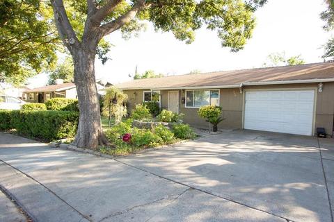 308 Weber, Patterson, CA 95363 photo 2
