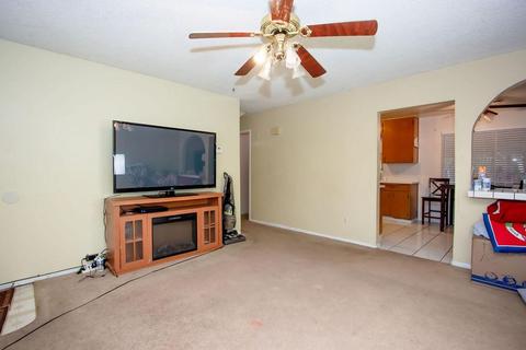 308 Weber, Patterson, CA 95363 photo 7