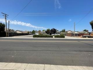 3949 Blaker Rd, Ceres, CA 95307 photo 2