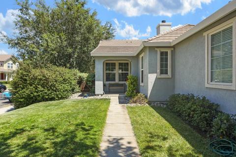 940 Kennedy Pl, Tracy, CA 95377 photo 5