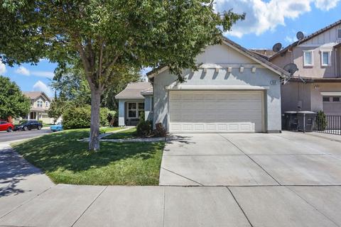 940 Kennedy Pl, Tracy, CA 95377 photo 2