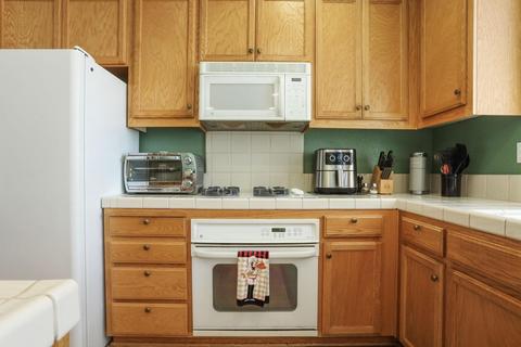 940 Kennedy Pl, Tracy, CA 95377 photo 17