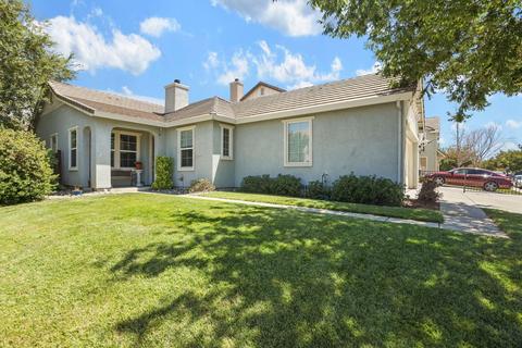 940 Kennedy Pl, Tracy, CA 95377 photo 3