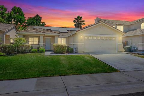 147 Mike Gartrell Cir, Sacramento, CA 95835 photo 2