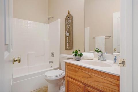 147 Mike Gartrell Cir, Sacramento, CA 95835 photo 17