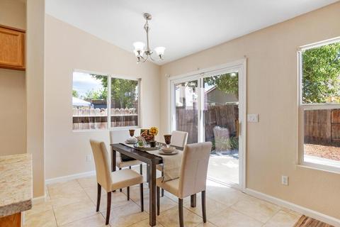 147 Mike Gartrell Cir, Sacramento, CA 95835 photo 10