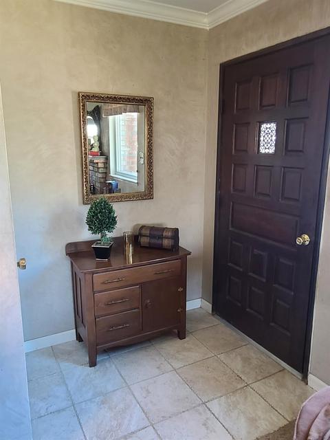 424 E Beverly Pl, Tracy, CA 95376 photo 2