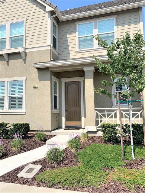 3937 Lookout Dr, Modesto, CA 95355 photo 2