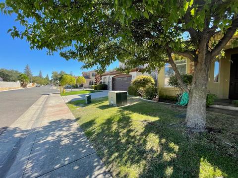 3345 Arya Way, Carmichael, CA 95608 photo 4