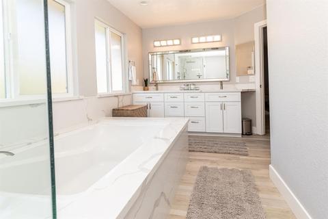 8326 Discovery Bay Ct, Antelope, CA 95843 photo 13