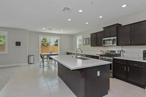 3228 Valdez Ct, Modesto, CA 95355 photo 8
