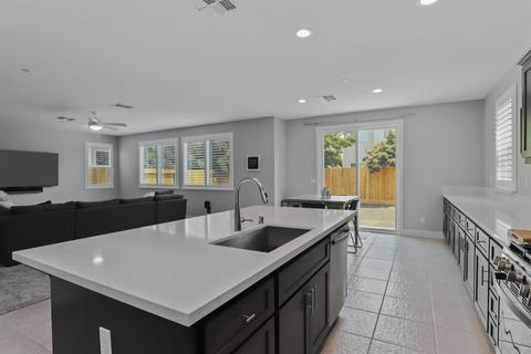 3228 Valdez Ct, Modesto, CA 95355 photo 13