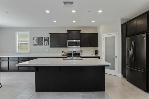 3228 Valdez Ct, Modesto, CA 95355 photo 10