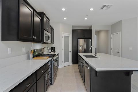 3228 Valdez Ct, Modesto, CA 95355 photo 12