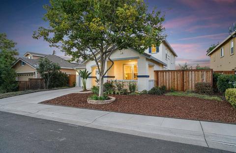 2624 Bellows St, Davis, CA 95618 photo 3