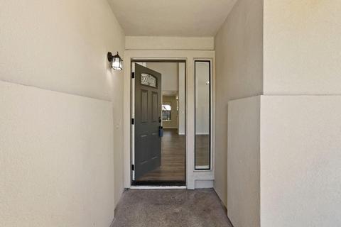 1620 Tahoe Cir, Tracy, CA 95376 photo 4