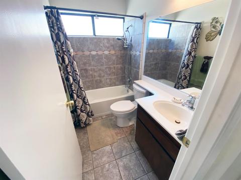 216 Saddle Ct, Galt, CA 95632 photo 18