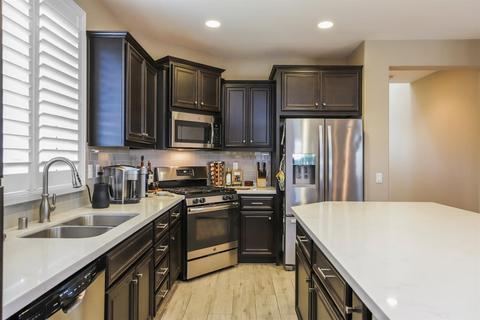 3755 Bethpage St, Turlock, CA 95382 photo 4